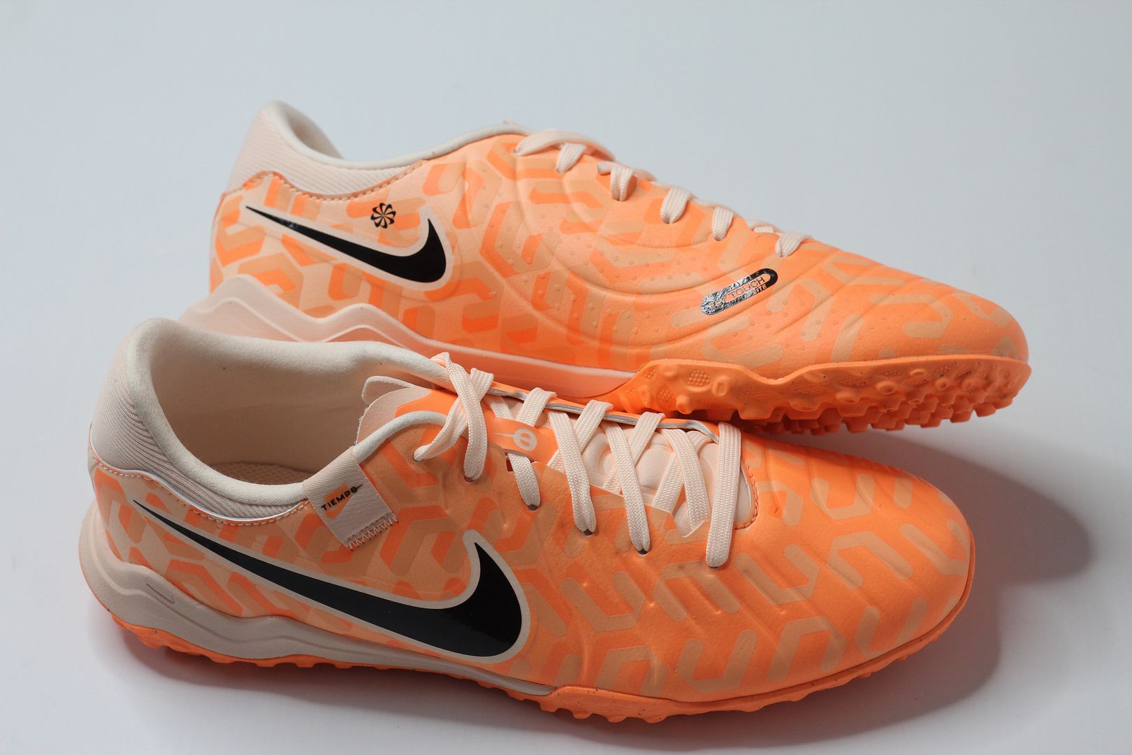 Nike Tiempo Legend 10 Academy TF màu cam trắng DZ3178-800