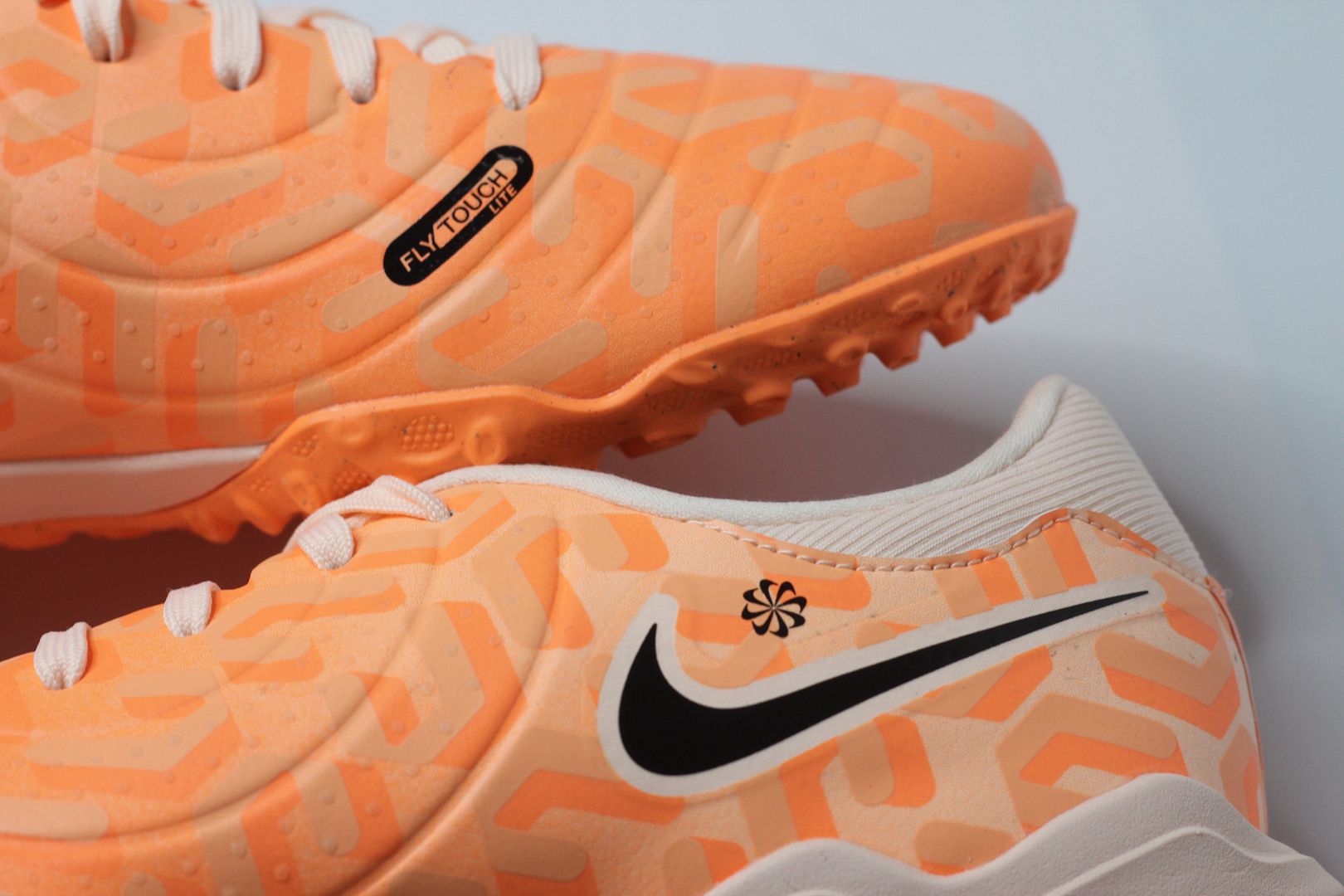 Nike Tiempo Legend 10 Academy TF màu cam trắng DZ3178-800