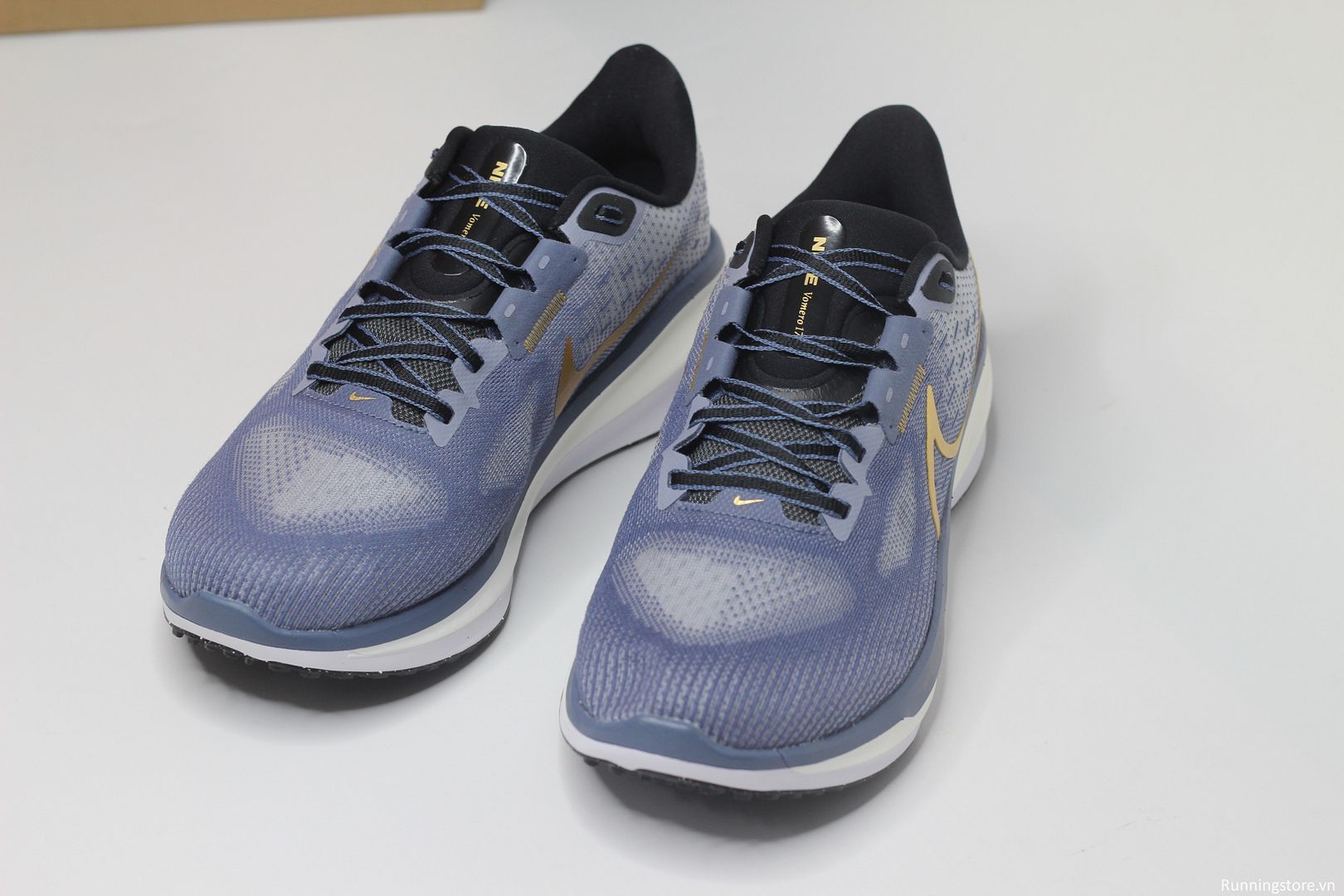 Nike Vomero 17- Diffused Blue/ Ashen Slate/ White/ Metallic Gold FB8502-400