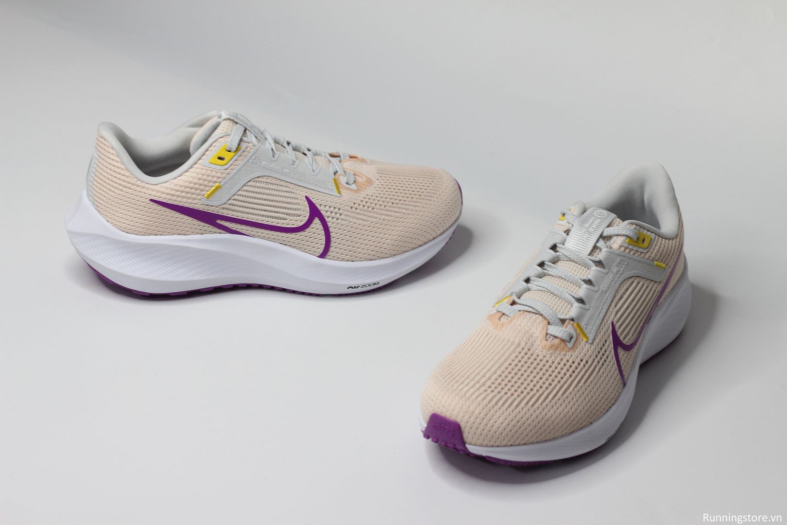 Nike Pegasus 40 Air Zoom W màu cam nhạt DV3854-800