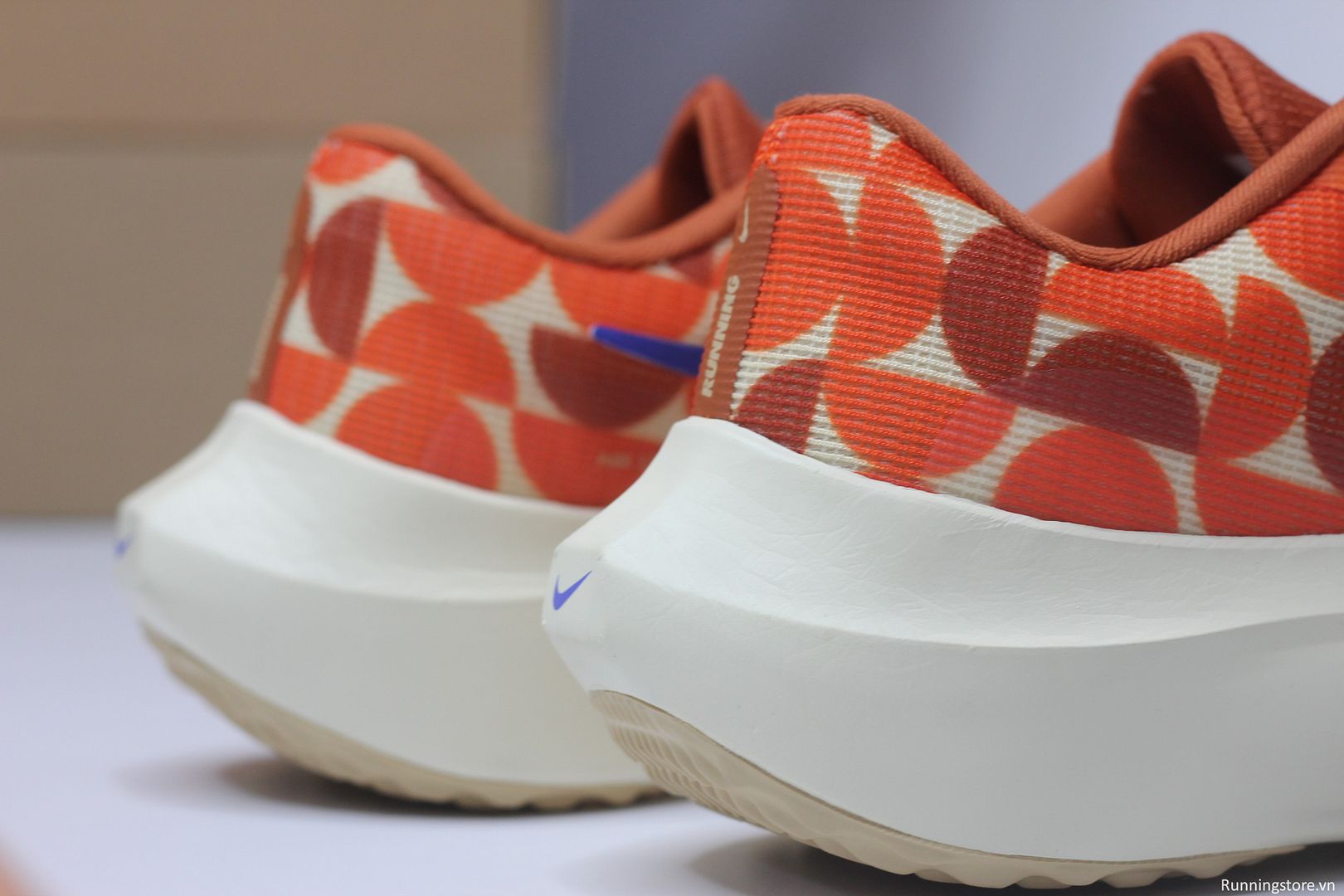 Nike Air Zoom Fly 5 màu cam trắng - Safety Orange/Burnt Sunrise/Sesame/Hyper Royal FQ7679-800