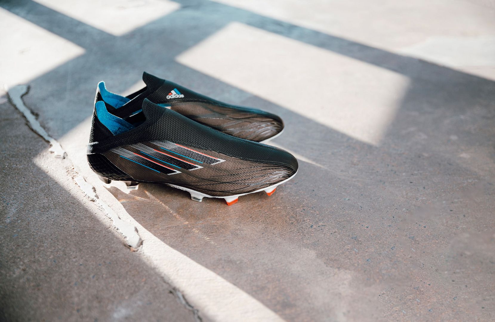 Giày bóng đá Adidas X Speedflow Edge Of Darkness