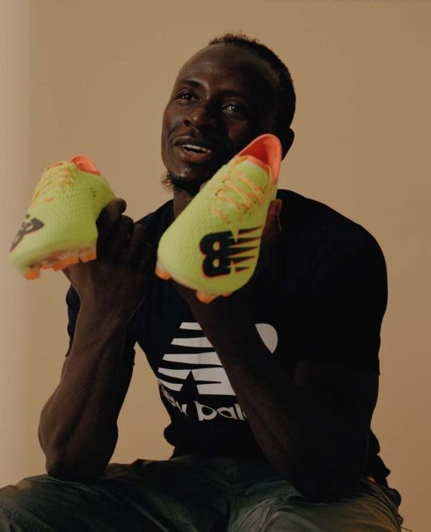 giày bóng đá New Balance Furon v6 x Sadio Mane