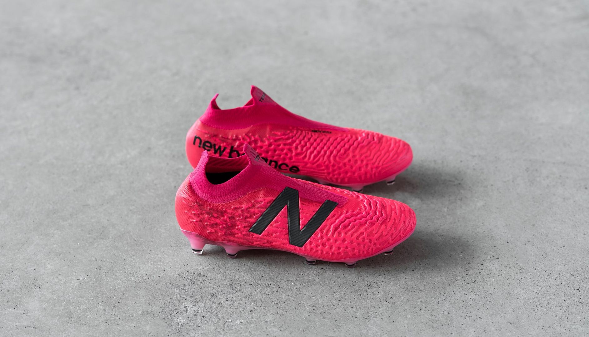 Giày bóng đá New Balance Tekela Flair Pack