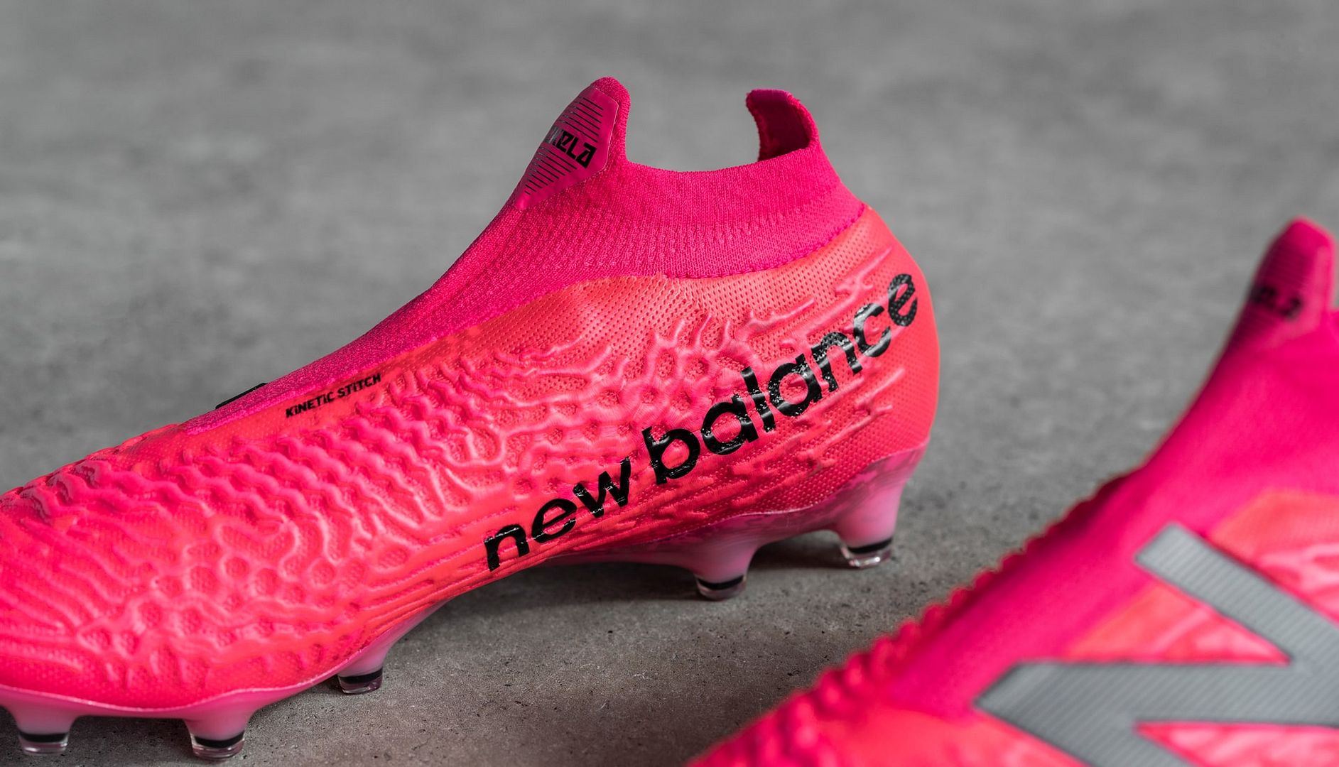 Giày bóng đá New Balance Tekela Flair Pack