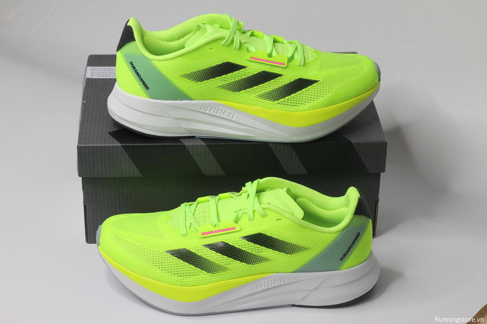 Giày chạy bộ Adidas Duramo 10 Speed màu xanh lá chuối IF4820