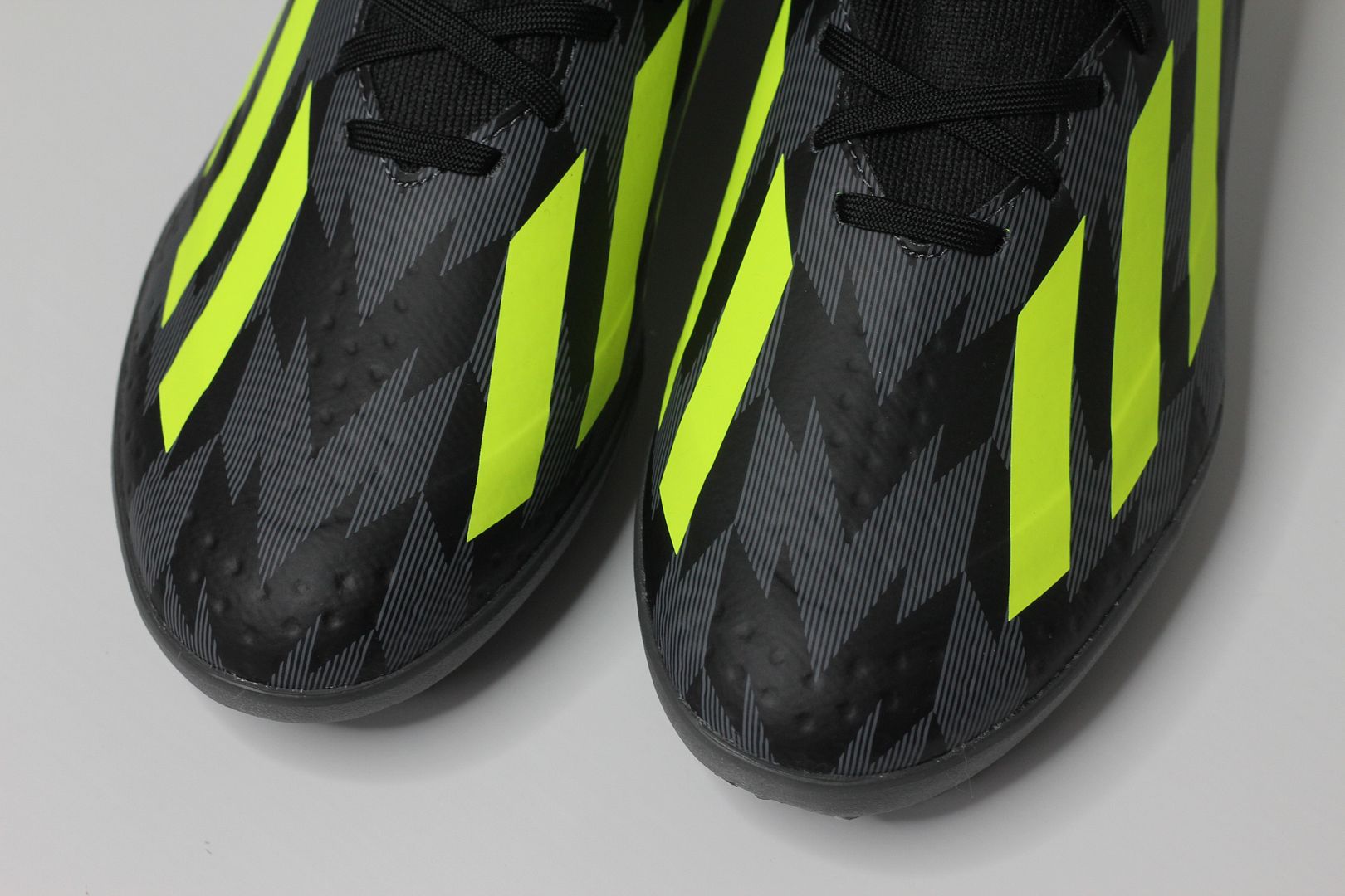 Adidas X Crazyfast .3 TF màu đen xám/xanh chuối IG0767