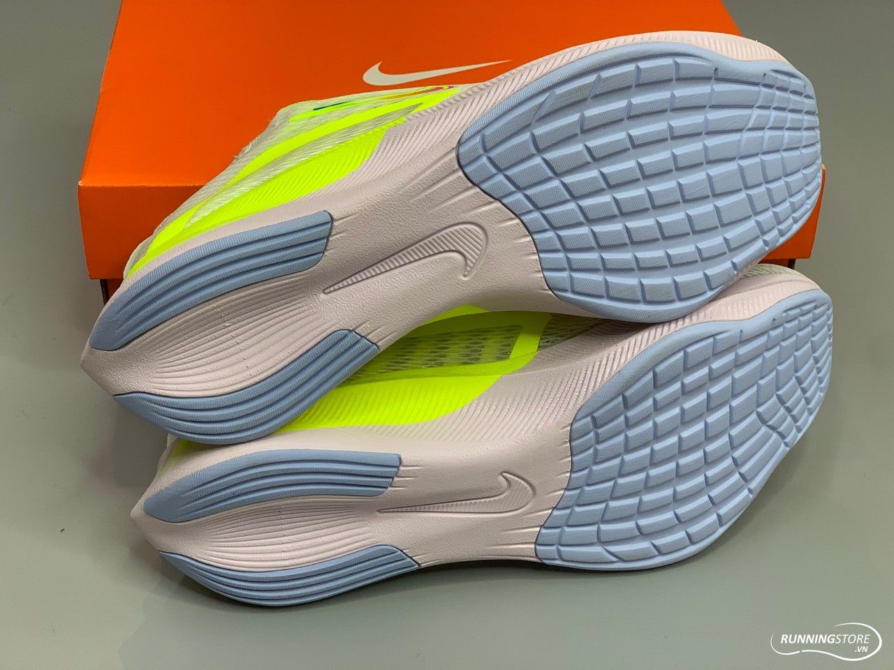 Giày Nike Zoom Fly 4 - DN2658-101