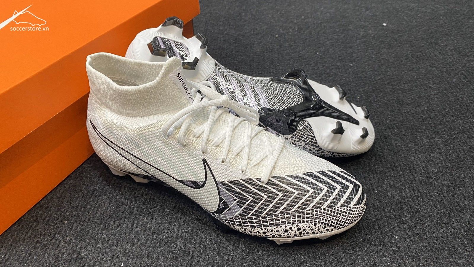 nike mercurial vapor iv for sale