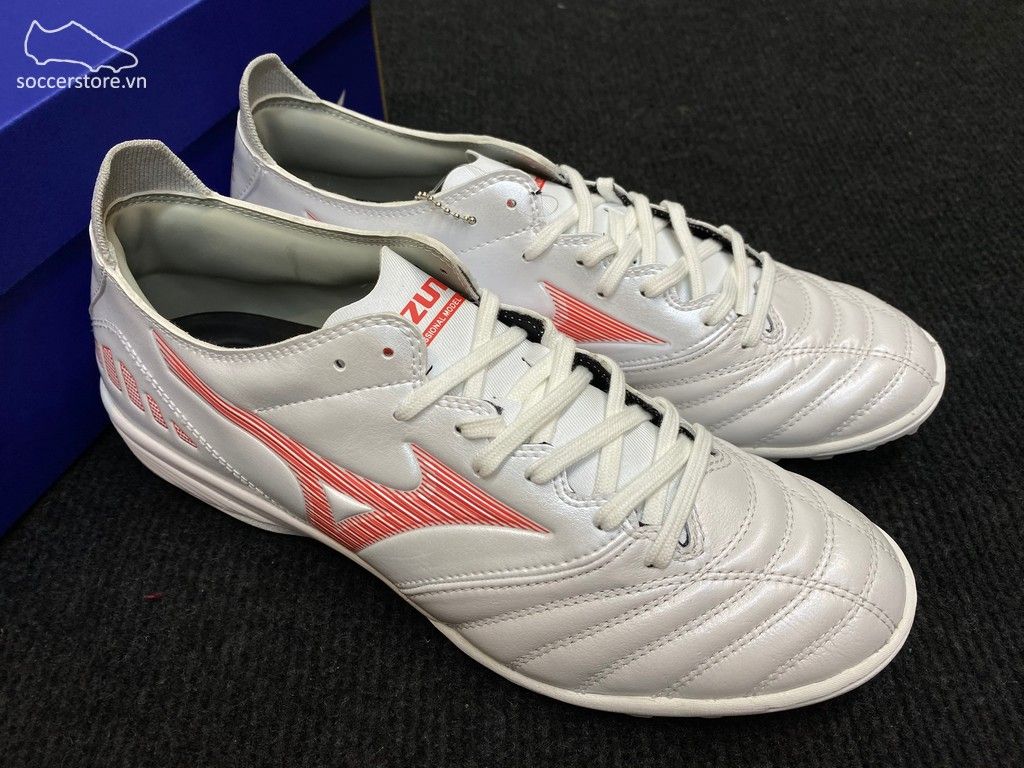 mizuno morelia neo professional model