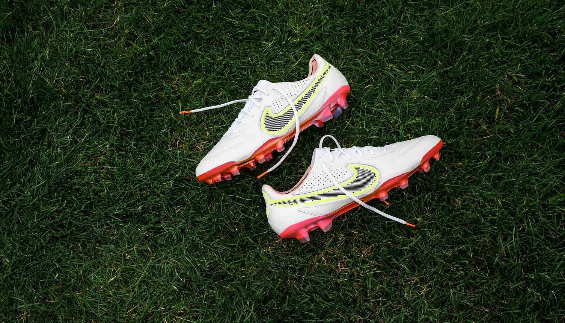 giày Nike Tiempo Legend 9