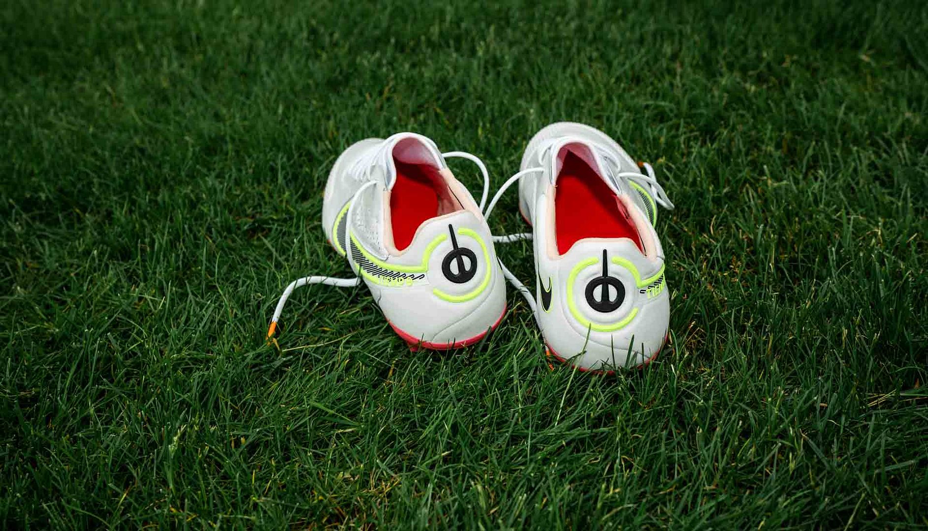 giày Nike Tiempo Legend 9