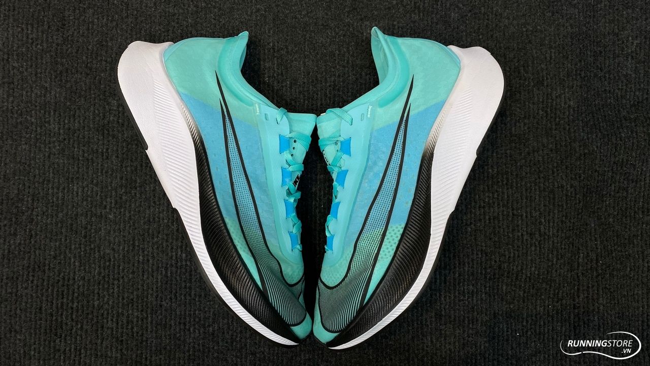 Nike Zoom Fly 3 - AT8240-305