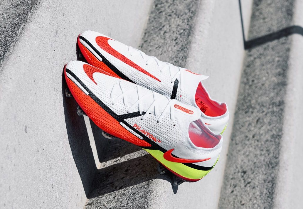 giày bóng đá Nike Phantom GT II Motivation