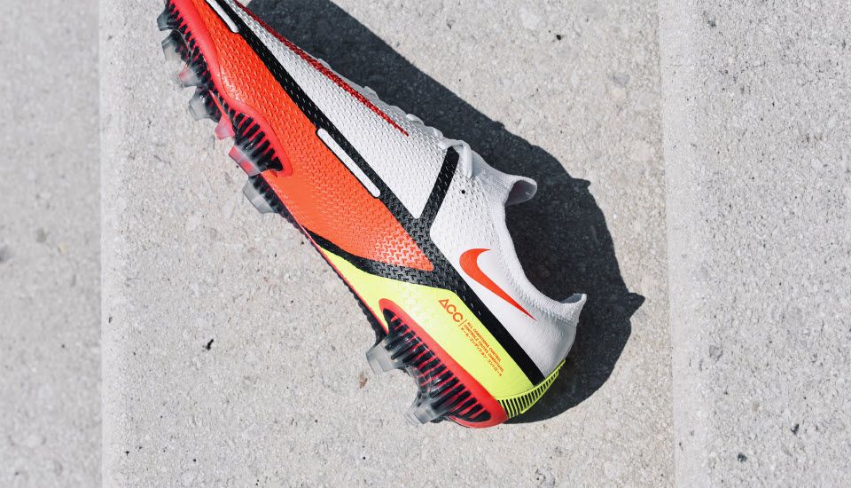 giày bóng đá Nike Phantom GT II Motivation