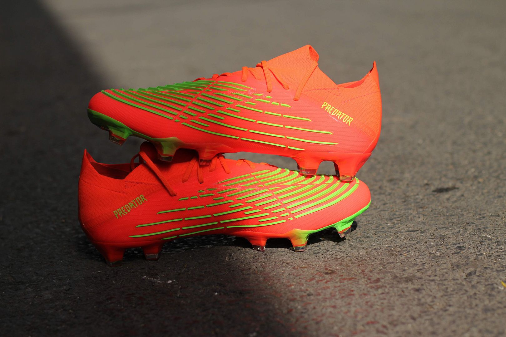 Adidas Predator Edge .1 L FG Game data màu đỏ cam – GW1024