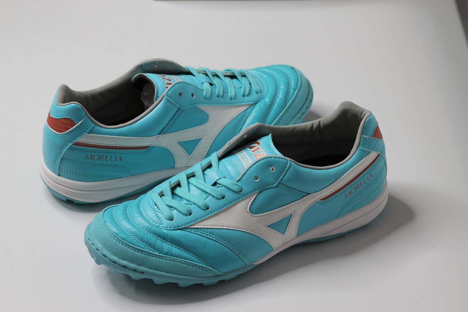 Mizuno Morelia Sala Elite TF màu xanh ngọc - Q1GB230125