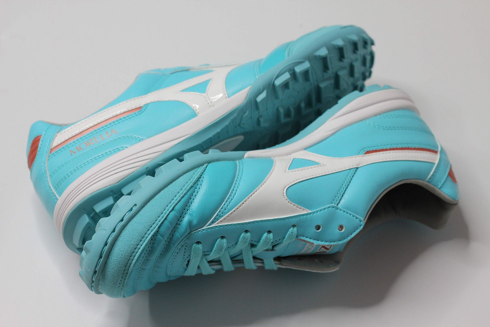 Mizuno Morelia Sala Elite TF màu xanh ngọc - Q1GB230125