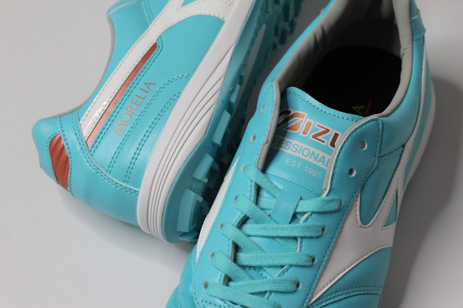 Mizuno Morelia Sala Elite TF màu xanh ngọc - Q1GB230125