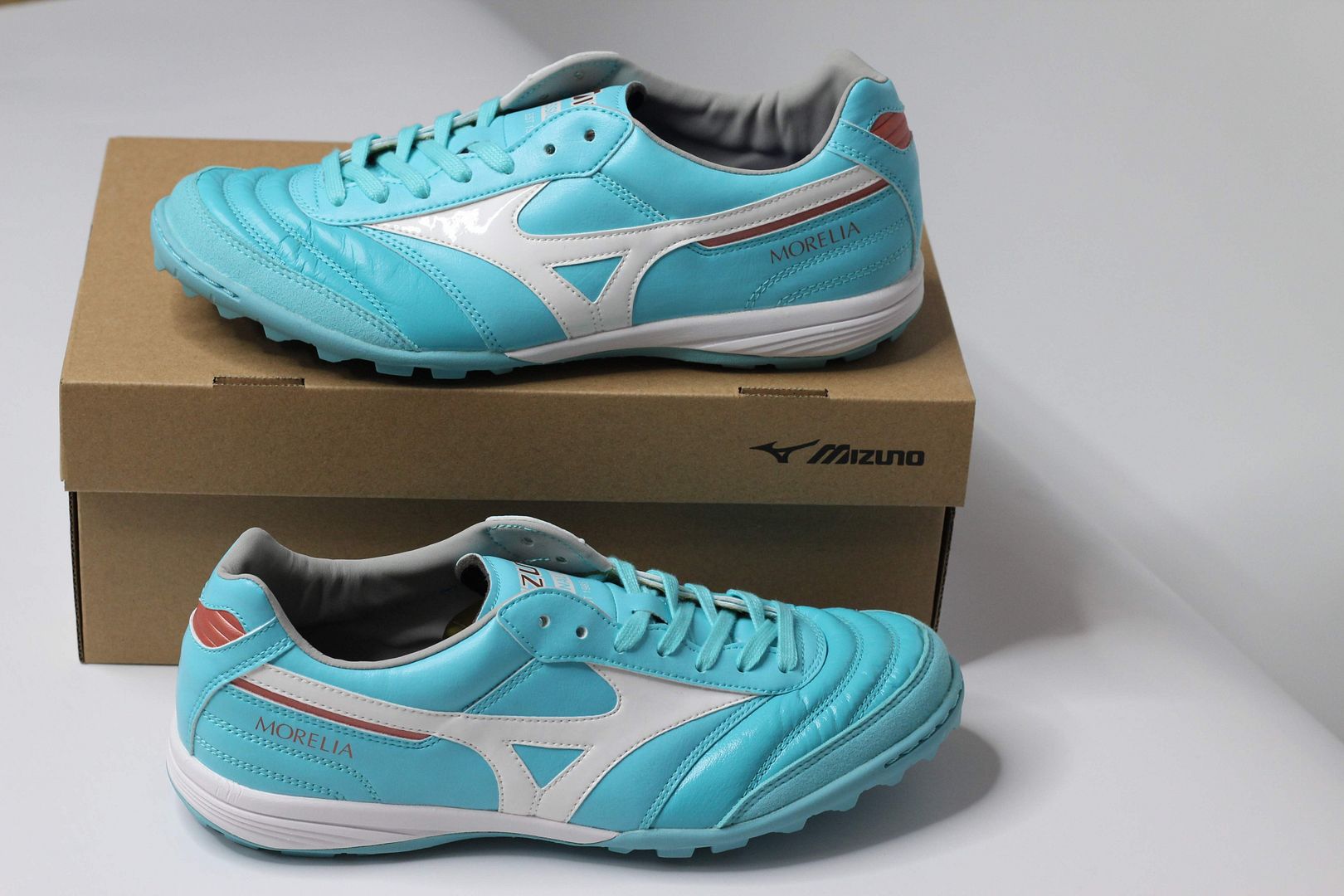 Mizuno Morelia Sala Elite TF màu xanh ngọc - Q1GB230125