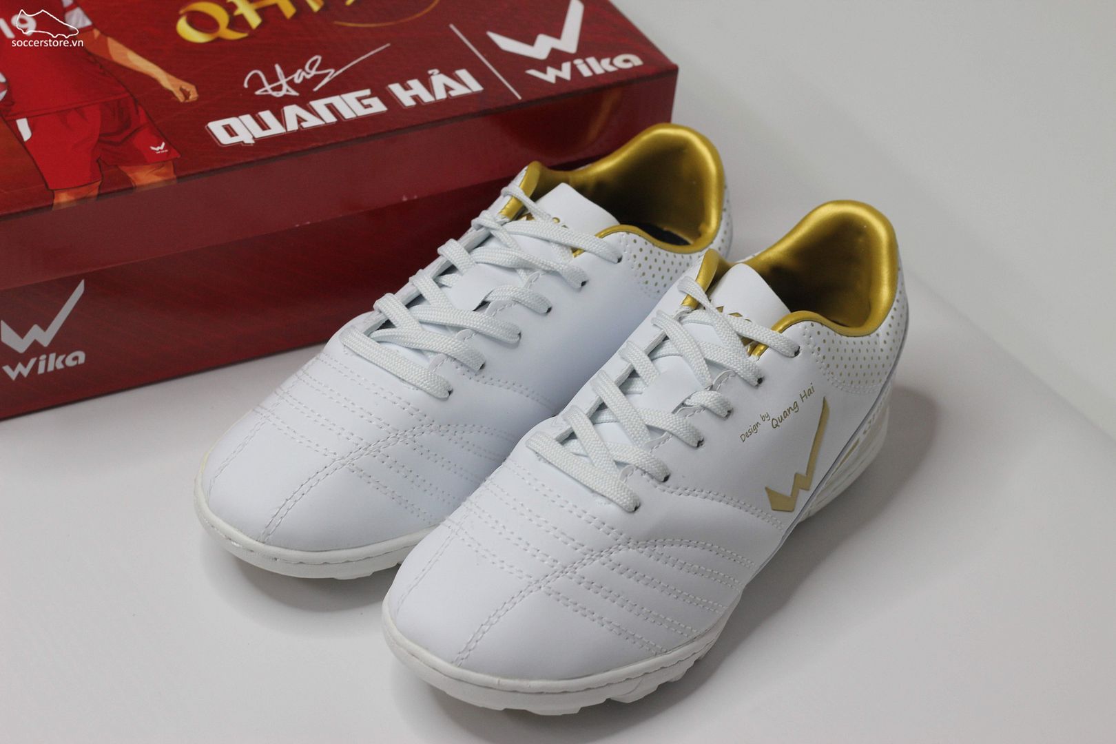 Giày bóng đá trẻ em Wika QH19 NEO màu trắng đồng