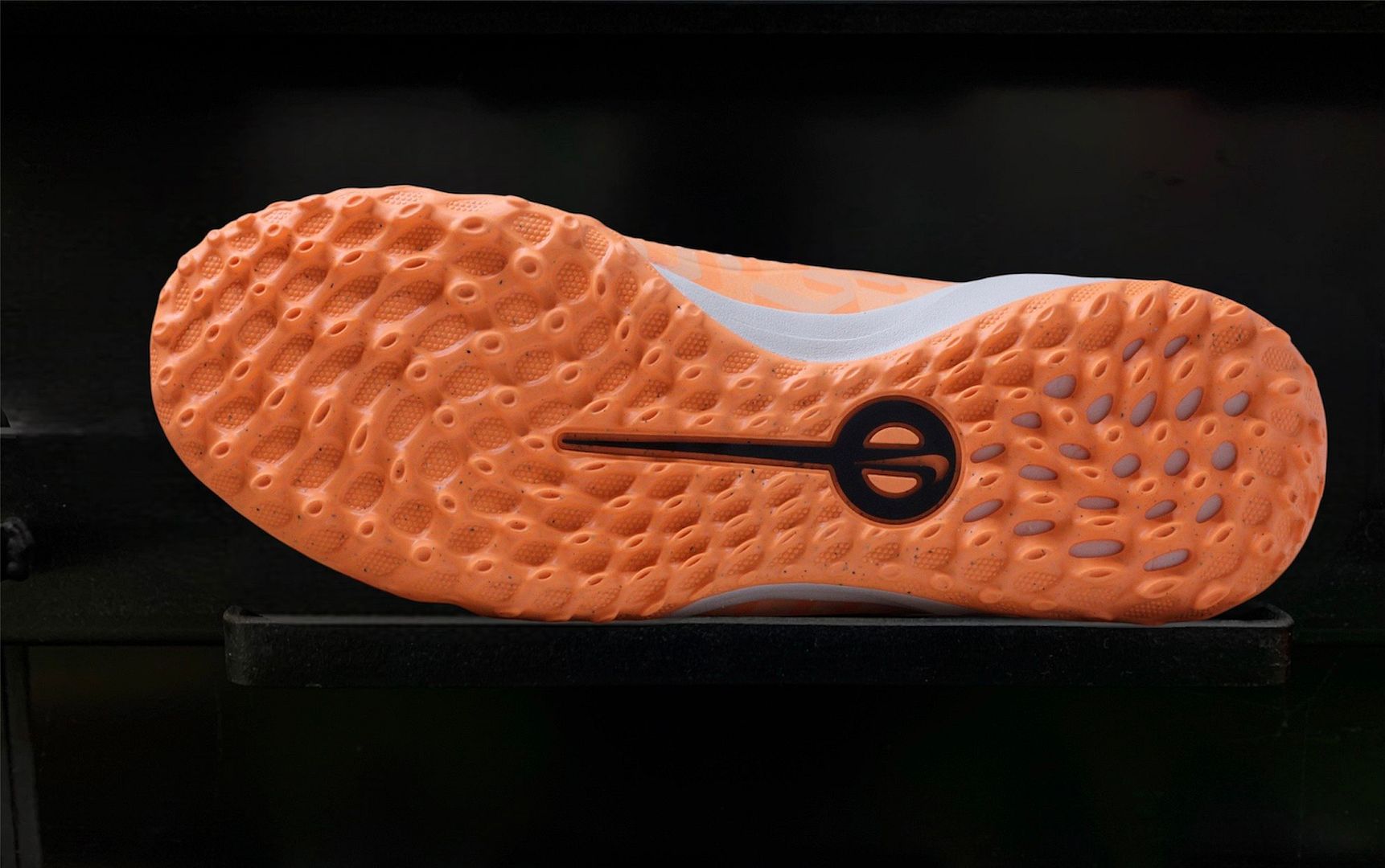 Nike Tiempo Legend 10 Academy TF màu cam trắng DZ3178-800