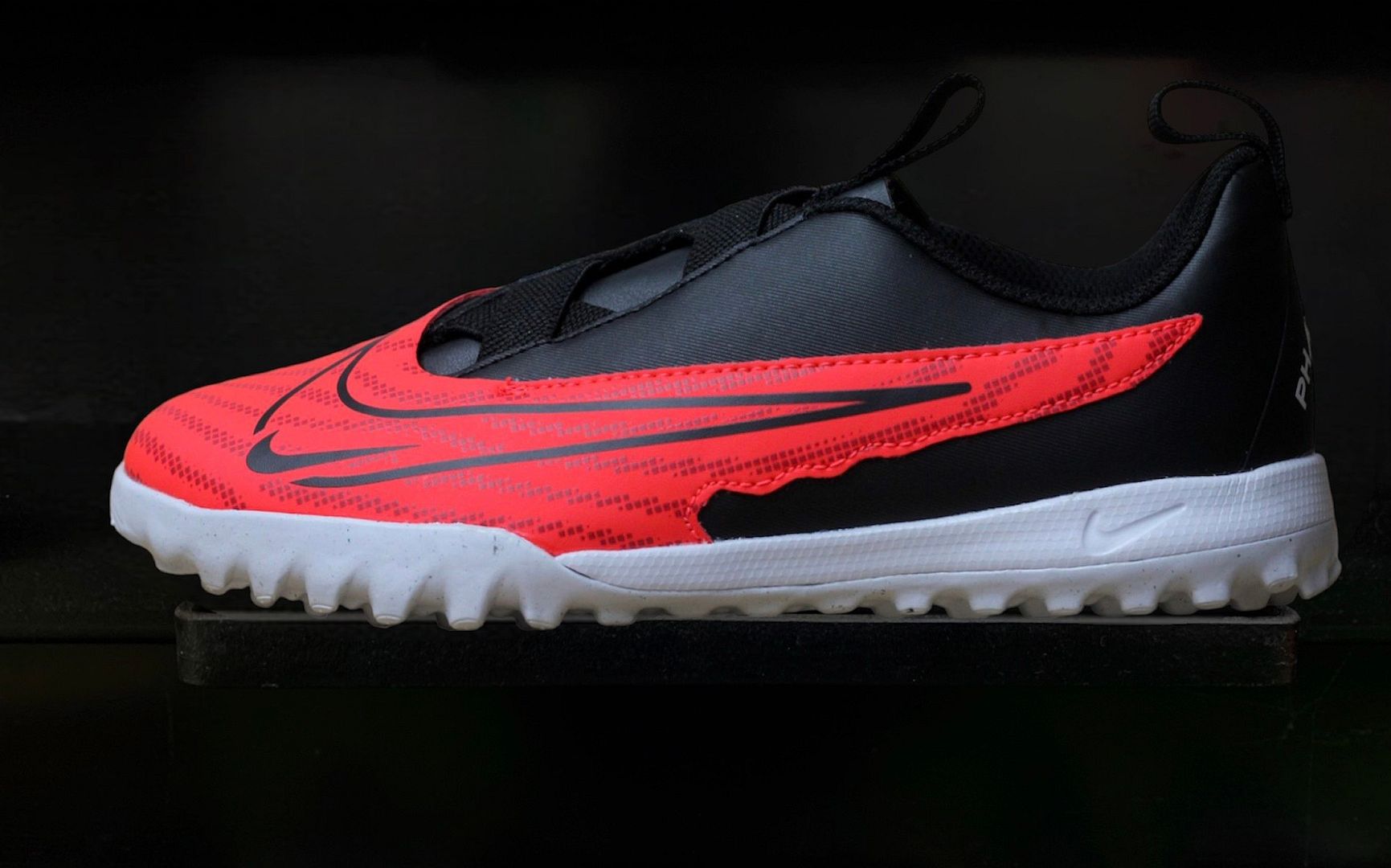 Nike Phantom GX Academy TF Jr màu đỏ đen DD9557-600