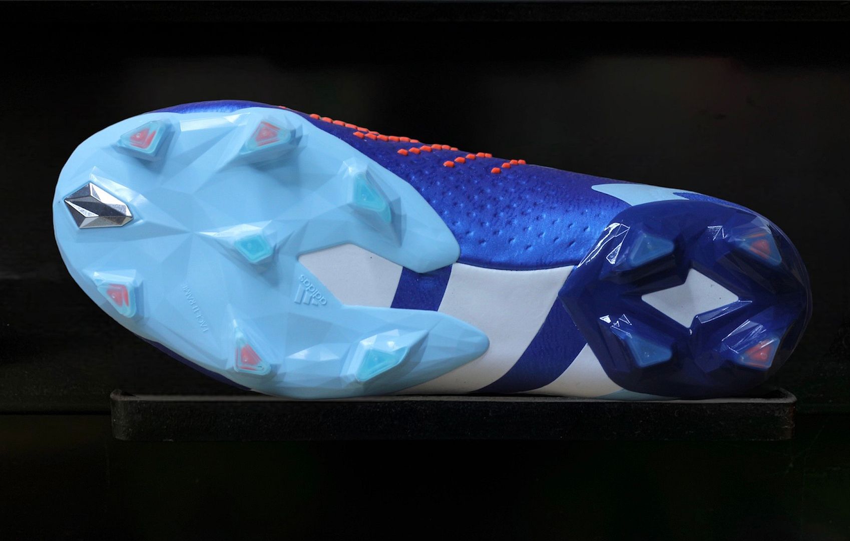 Adidas Predator Accuracy .1 FG Marine Rush pack màu xanh trắng GZ0031