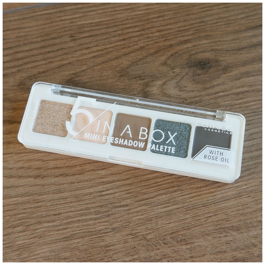 catrice 5 in a box mini eyeshadow palette review swatch makeup look 040 modern smokey look fair skin pale skin catrice 5 in a box mini eyeshadow palette review swatch makeup look 040 modern smokey look fair skin pale skin