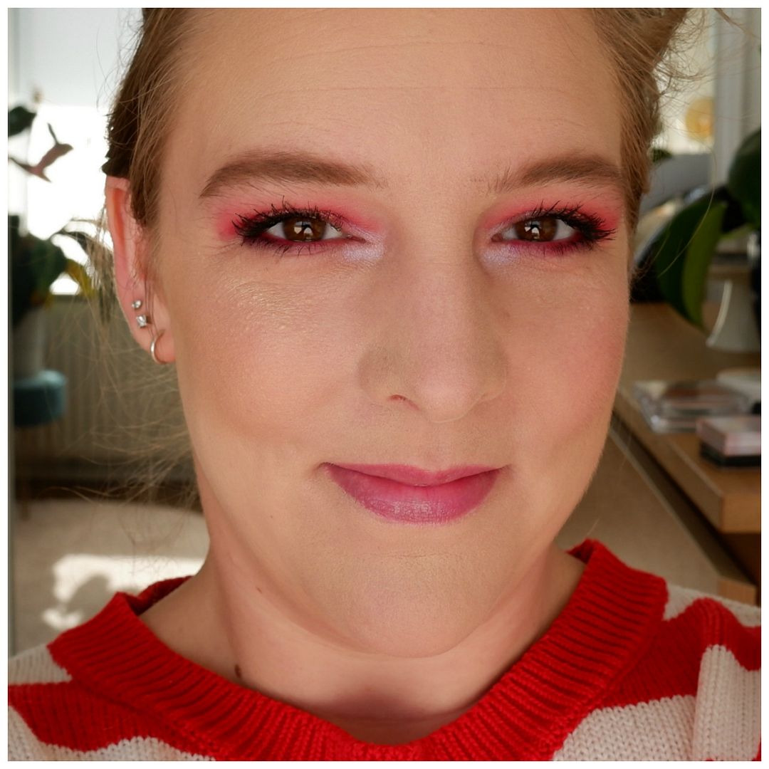 catrice plump & blur lip treatment hemp & mint glow lip balm review swatch makeup look