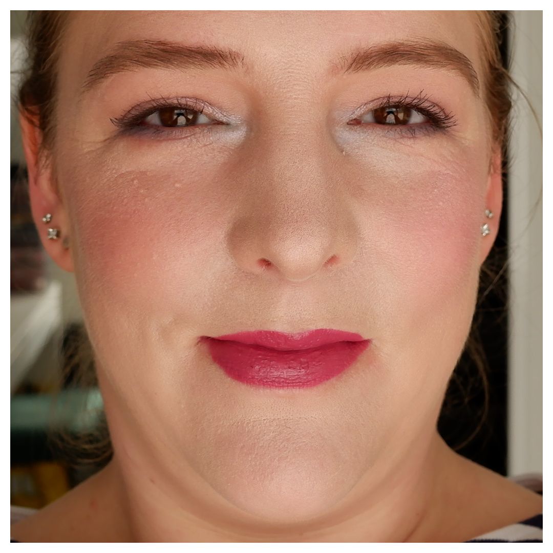 catrice deep matte high gloss liquid eyeshadow review swatch makeup look application drugstore