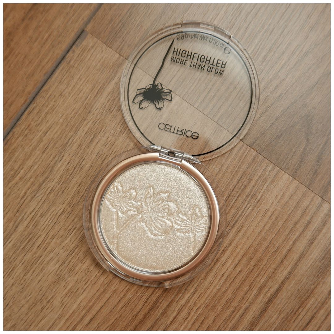 catrice more than highlighter review swatch makeup look fair skin 010 ultimate platinum glaze catrice more than highlighter review swatch makeup look fair skin 010 ultimate platinum glaze