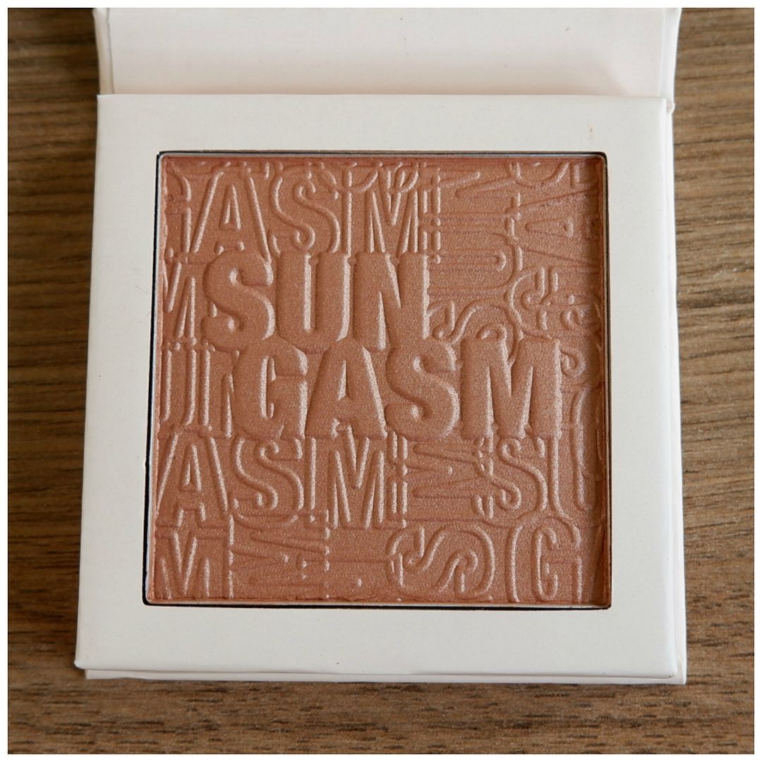 catrice sungasm limited edition collection review swatch bronzer primer highlighter setting spray catrice sungasm limited edition collection review swatch bronzer primer highlighter setting spray