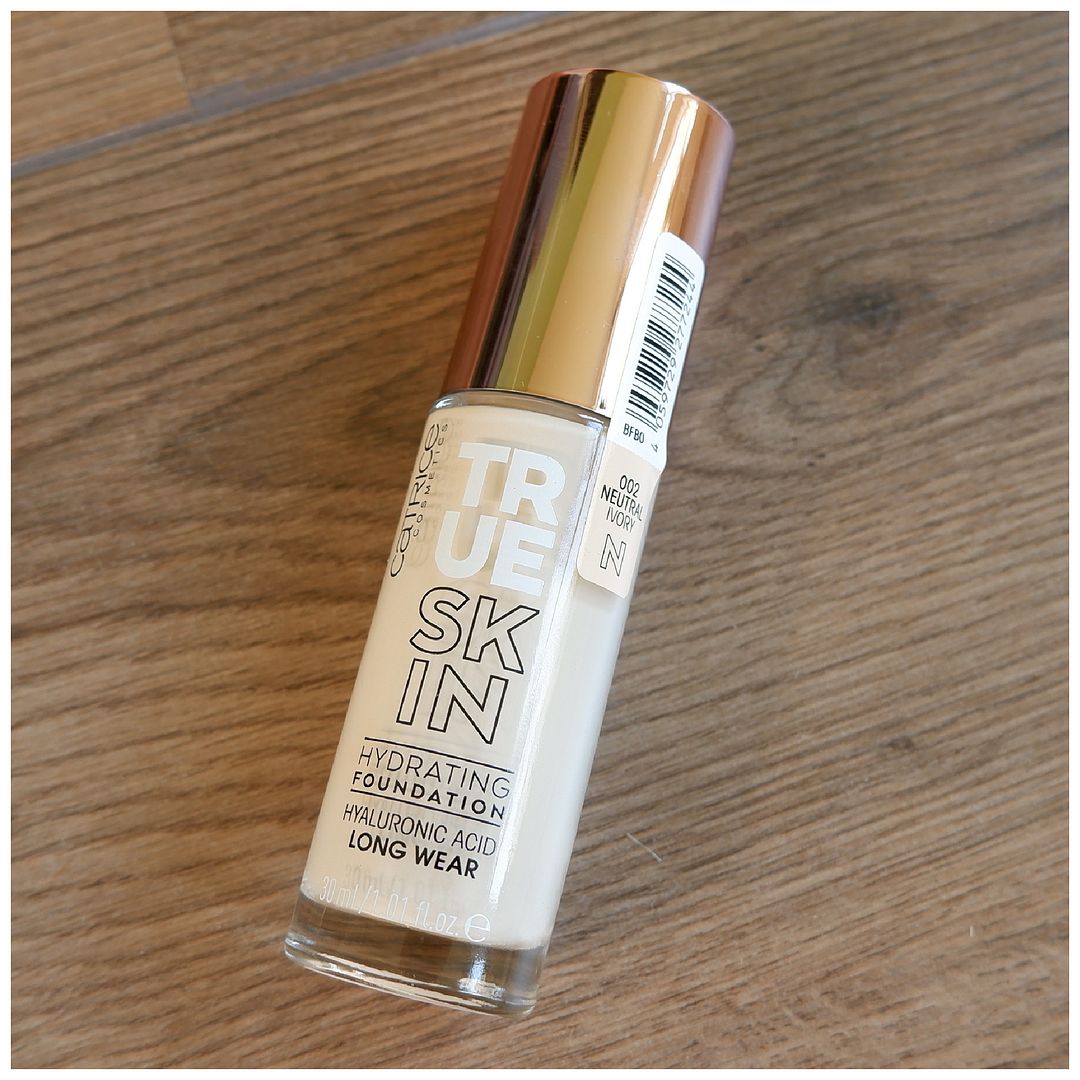 catrice true skin foundation review swatch 002 neutral ivory fair skin makeup look application catrice true skin foundation review swatch 002 neutral ivory fair skin makeup look application