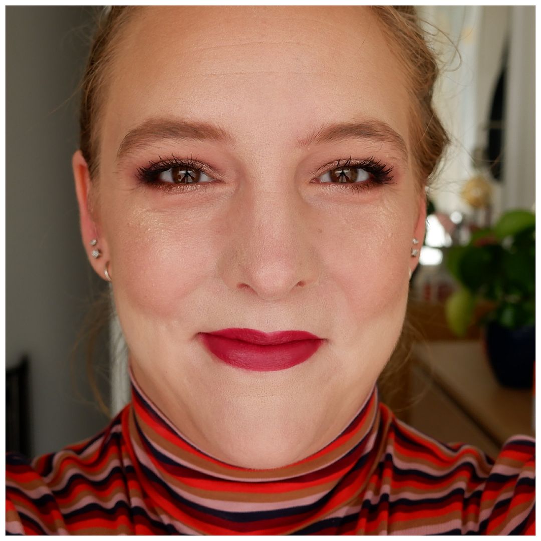 catrice true skin foundation review swatch 002 neutral ivory fair skin makeup look application catrice true skin foundation review swatch 002 neutral ivory fair skin makeup look application