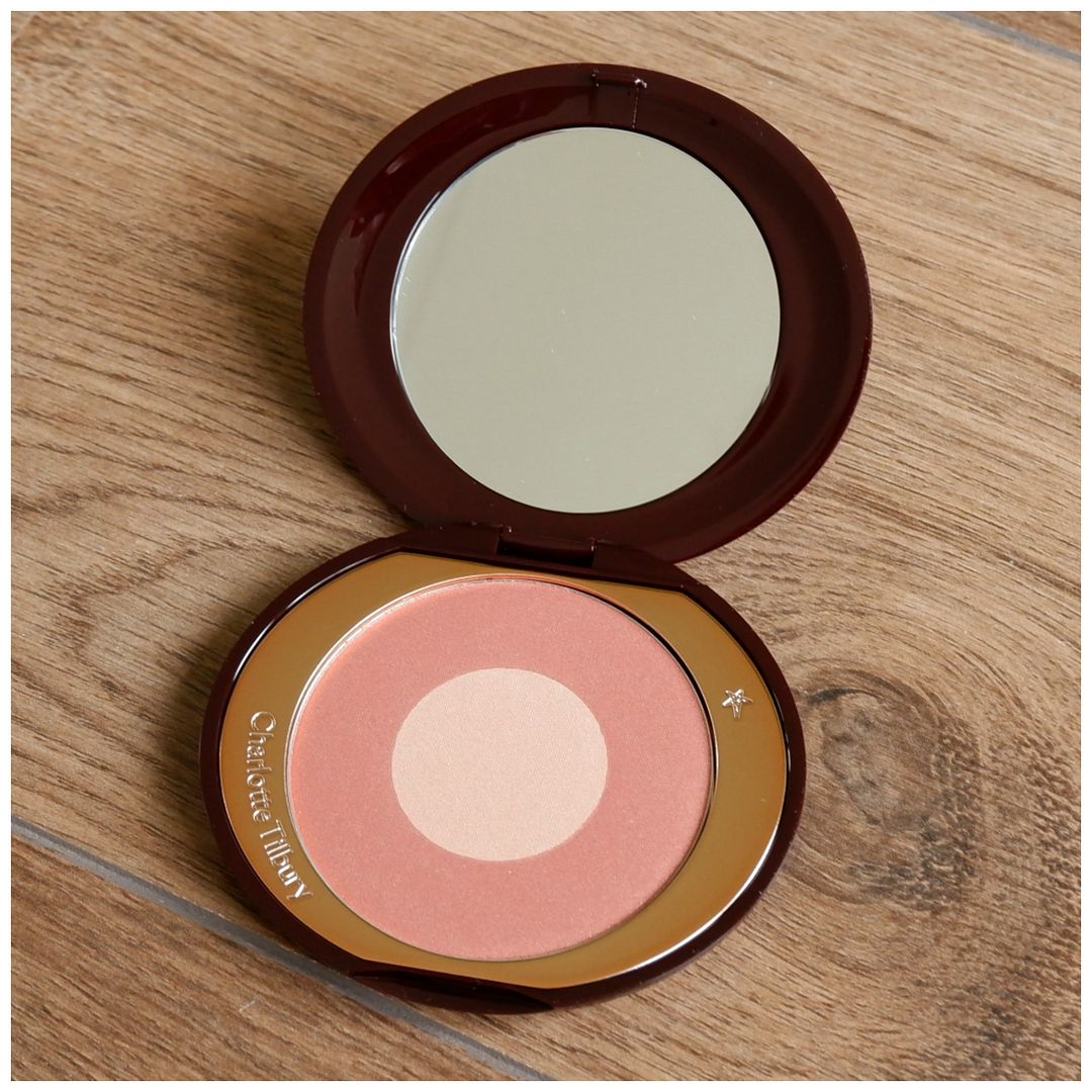 charlotte tilbury pillow talk blush review swatch application fair skin charlotte tilbury pillow talk blush review swatch application fair skin
