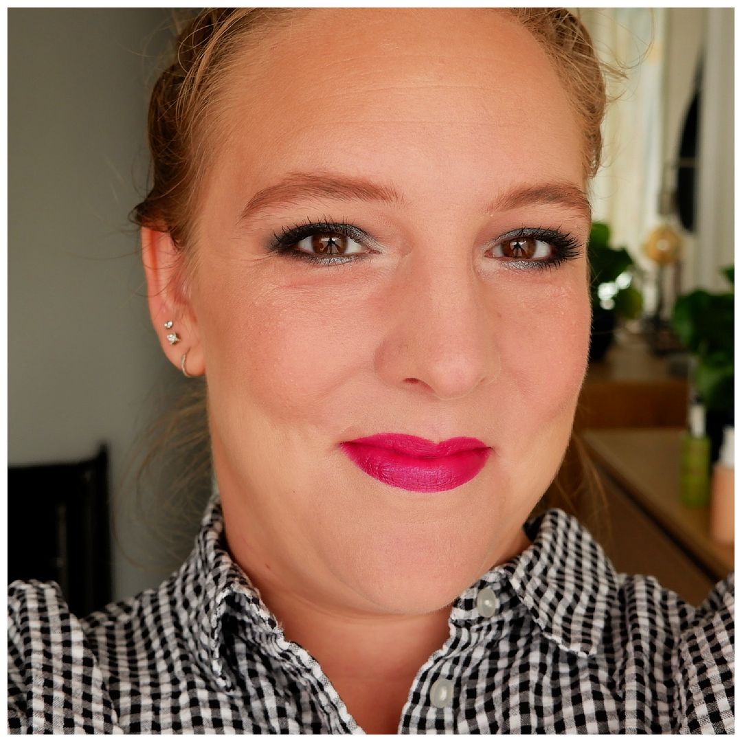 Colourpop Catch My Vibe blush review swatch Making Mauves makeup look application fair skin dry skin Colourpop Catch My Vibe blush review swatch Making Mauves makeup look application fair skin dry skin