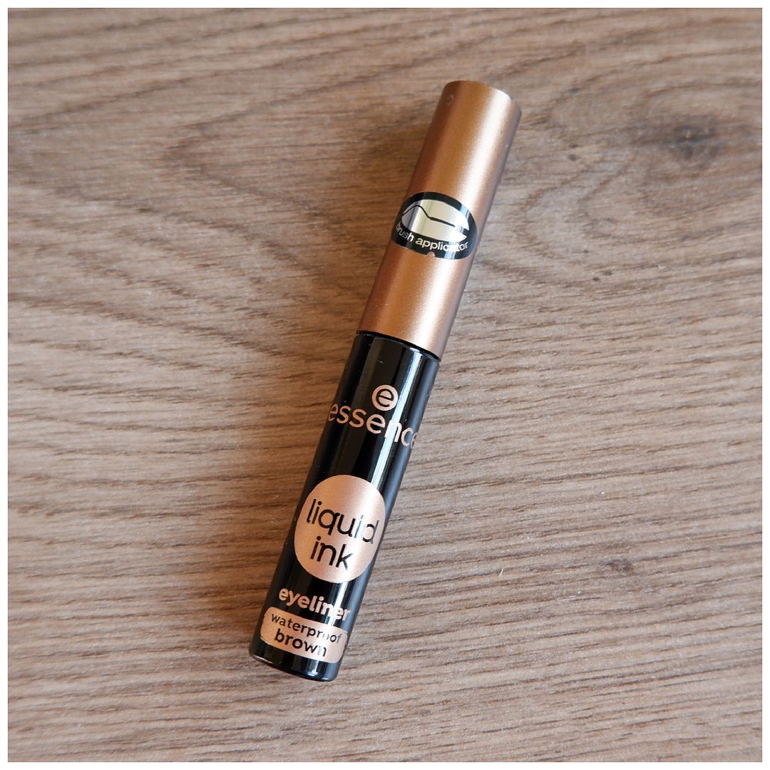 FLOATING IN DREAMS Reviews . Makeup . Fashion . everyday beauty made sense. Essence Liquid Ink