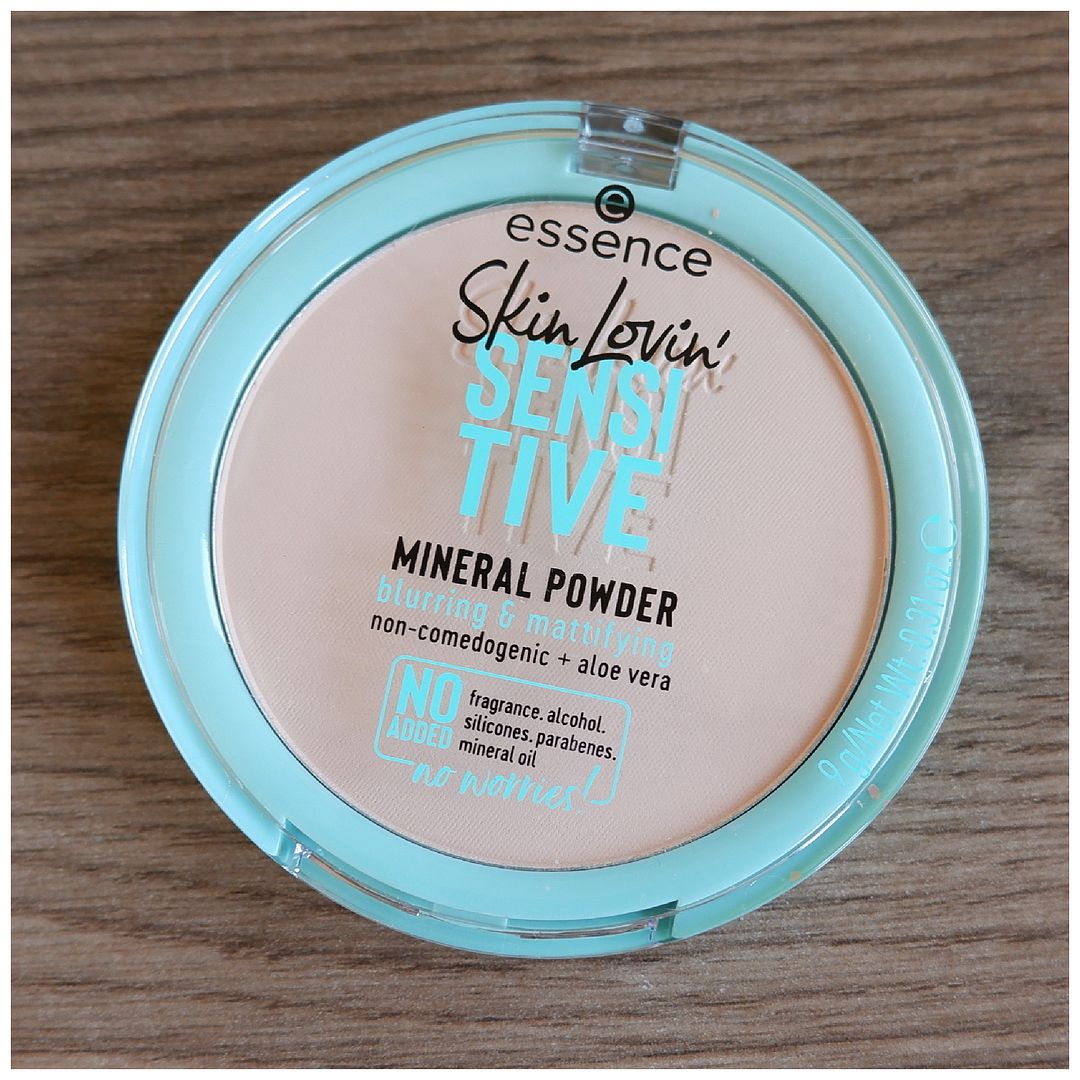 essence skinlovin' sensitive mineral blurring mattifying powder translucent review swatch application makeup look fair skin dry skin sensitive skin