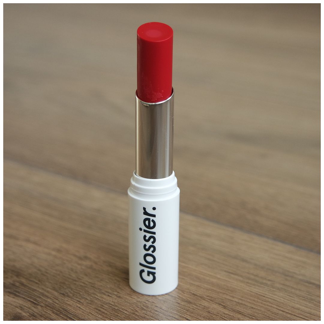 Glossier Generation G lipstick crush review swatch makeup look fair skin Glossier Generation G lipstick crush review swatch makeup look fair skin