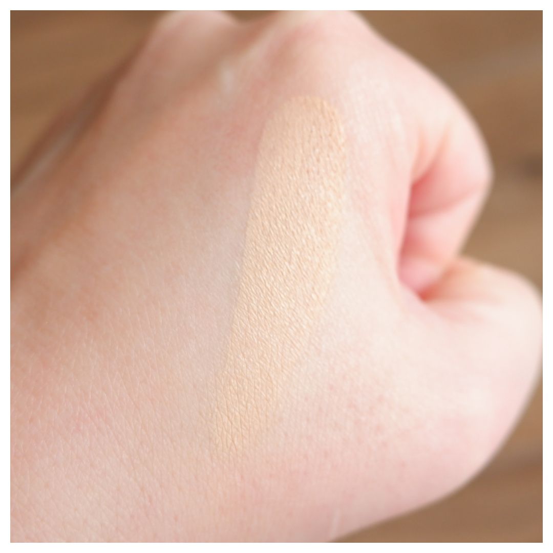 kiko milano nourishing cream foundation cr15 cool rose 15 review swatch makeup look application dry skin kiko milano nourishing cream foundation cr15 cool rose 15 review swatch makeup look application dry skin