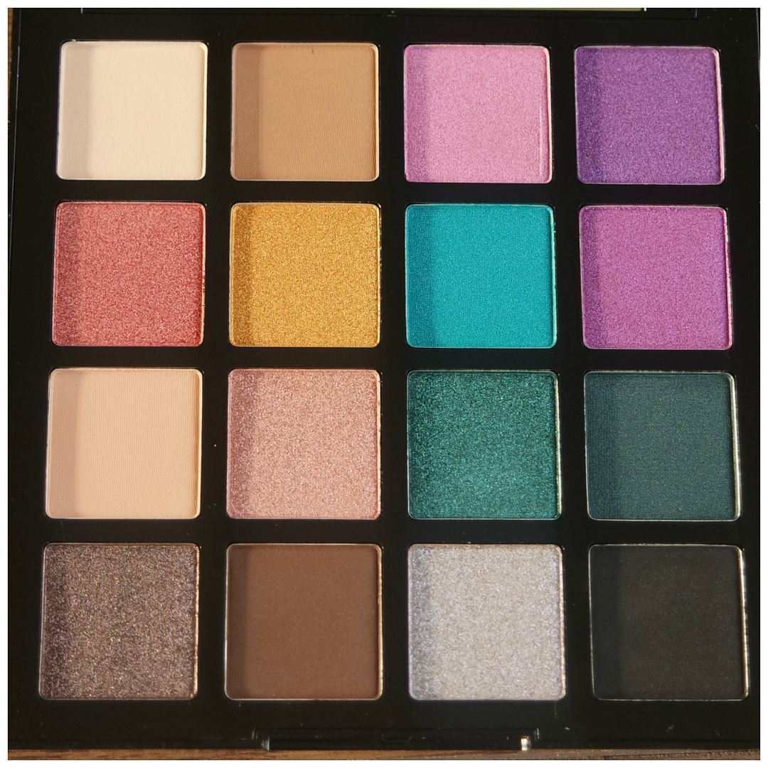 la girl haute haute heat eyeshadow palette review swatch makeup look 3 looks 1 palette fair skin la girl haute haute heat eyeshadow palette review swatch makeup look 3 looks 1 palette fair skin