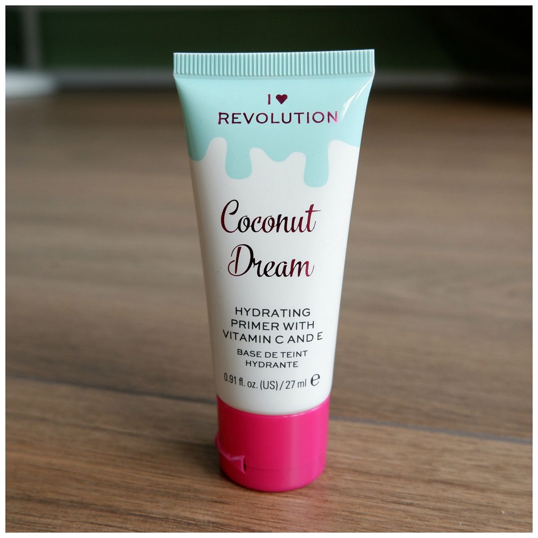 makeup revolution coconut dream hydrating face primer review swatch dry skin pale skin makeup revolution coconut dream hydrating face primer review swatch dry skin pale skin