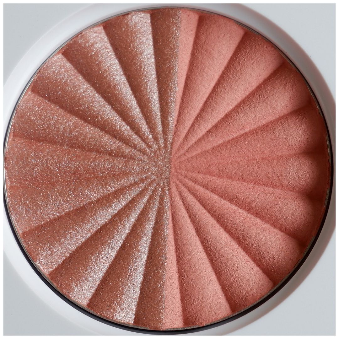 Ofra Chicklit blush review swatch Samantha March collaboration fair skin Ofra Chicklit blush review swatch Samantha March collaboration fair skin
