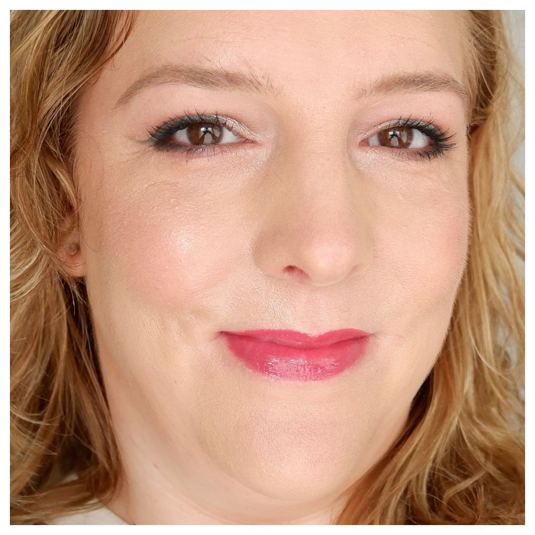 rare beauty soft pinch tinted lip oil lipstain lipstick review swatch wonder makeup look application fair skin rare beauty soft pinch tinted lip oil lipstain lipstick review swatch wonder makeup look application fair skin