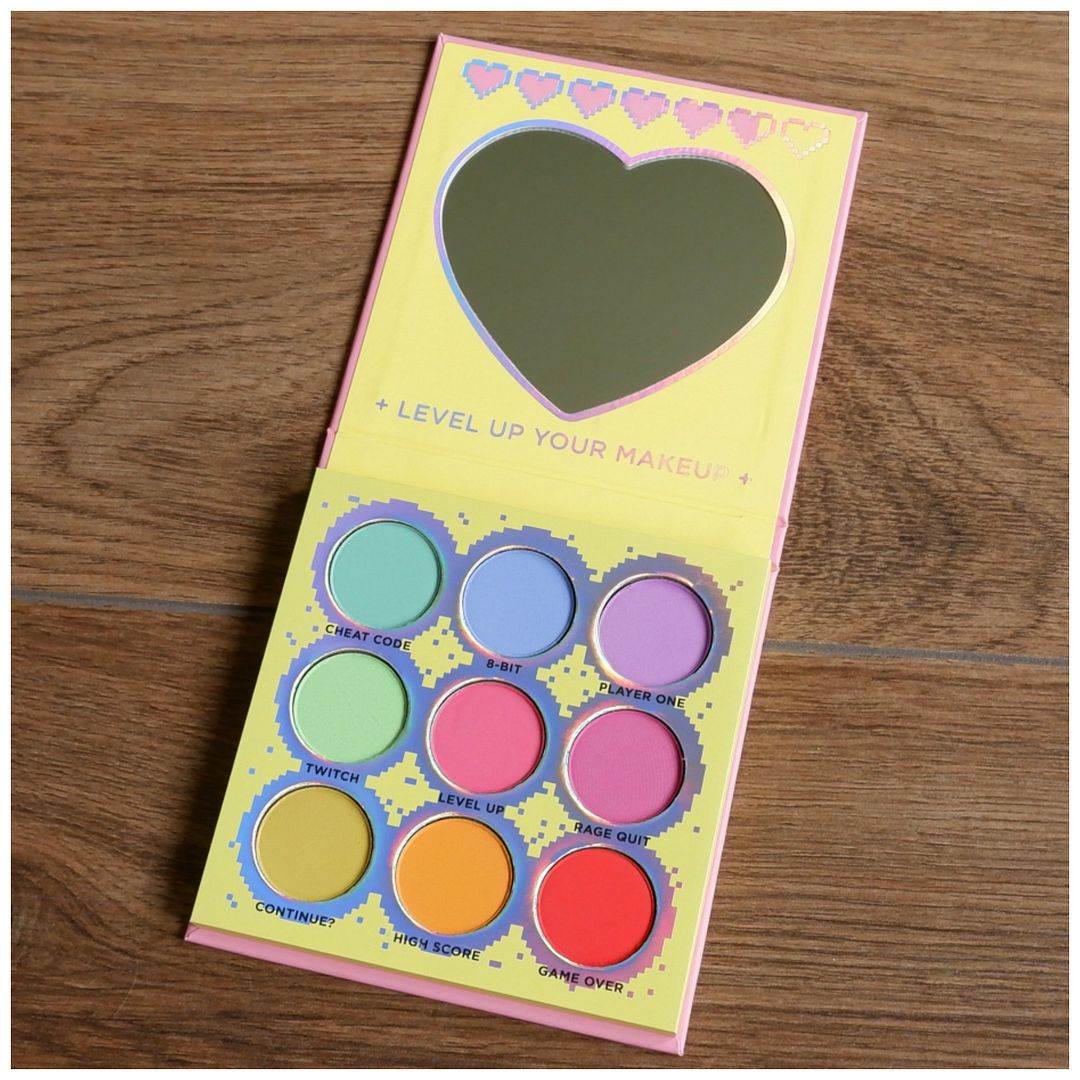 sugarpill funsize eyeshadow palette review swatch makeup look 3 looks 1 palette fair skin sugarpill funsize eyeshadow palette review swatch makeup look 3 looks 1 palette fair skin
