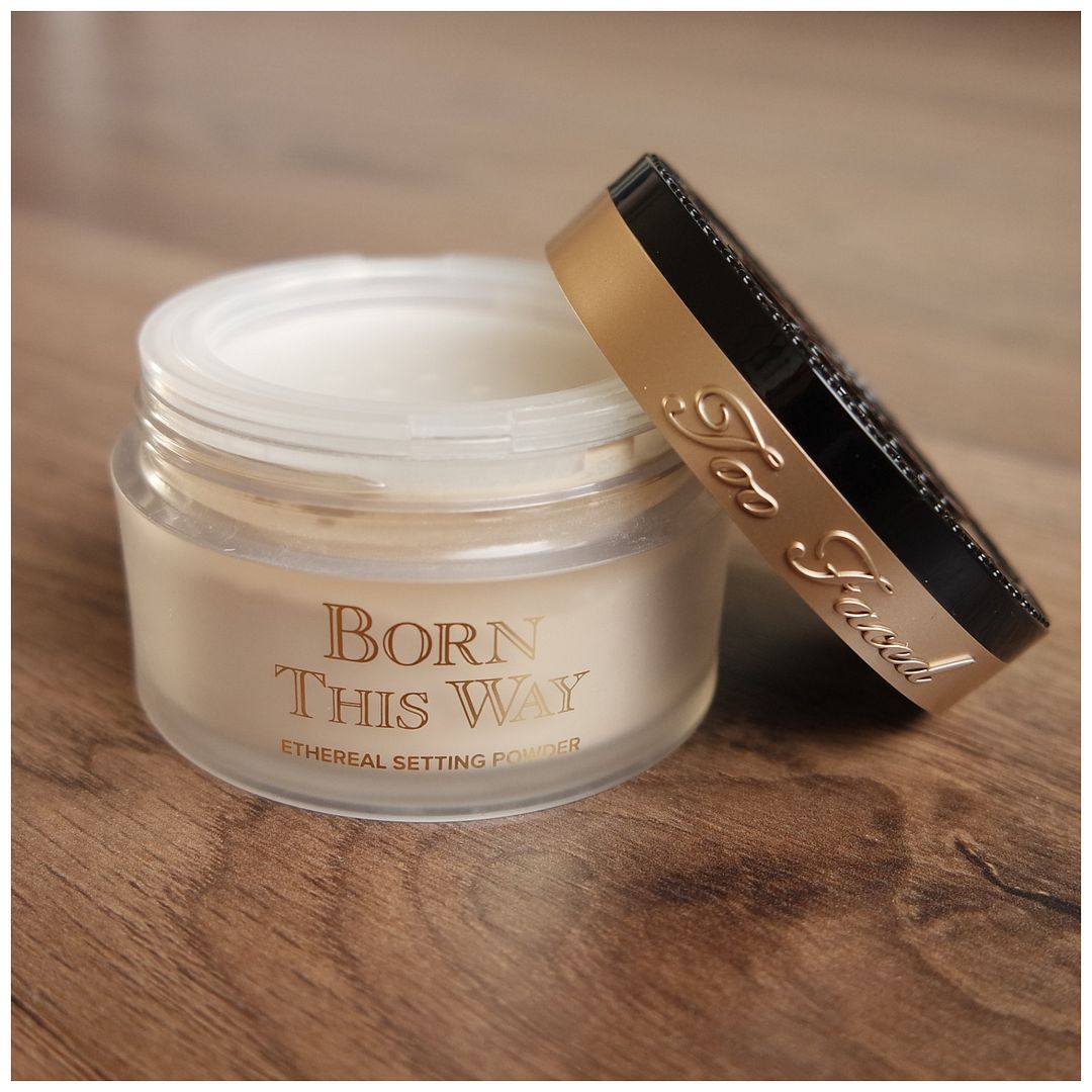too faced born this way ethereal setting powder loose powder review swatch makeup look application fair skin dry skin too faced born this way ethereal setting powder loose powder review swatch makeup look application fair skin dry skin