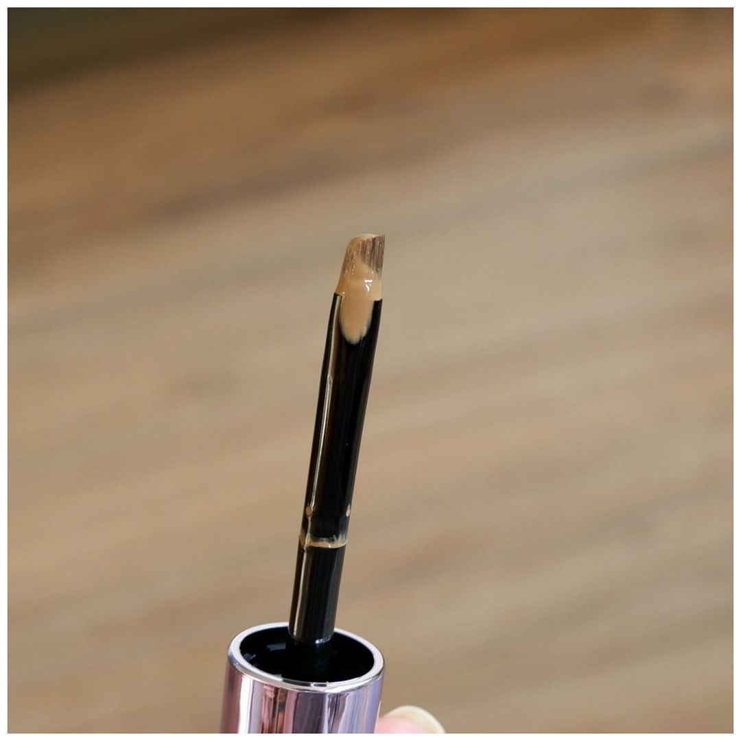 urban decay inked brow brow gel taupe trap review swatch fair skin make up look urban decay inked brow brow gel taupe trap review swatch fair skin make up look
