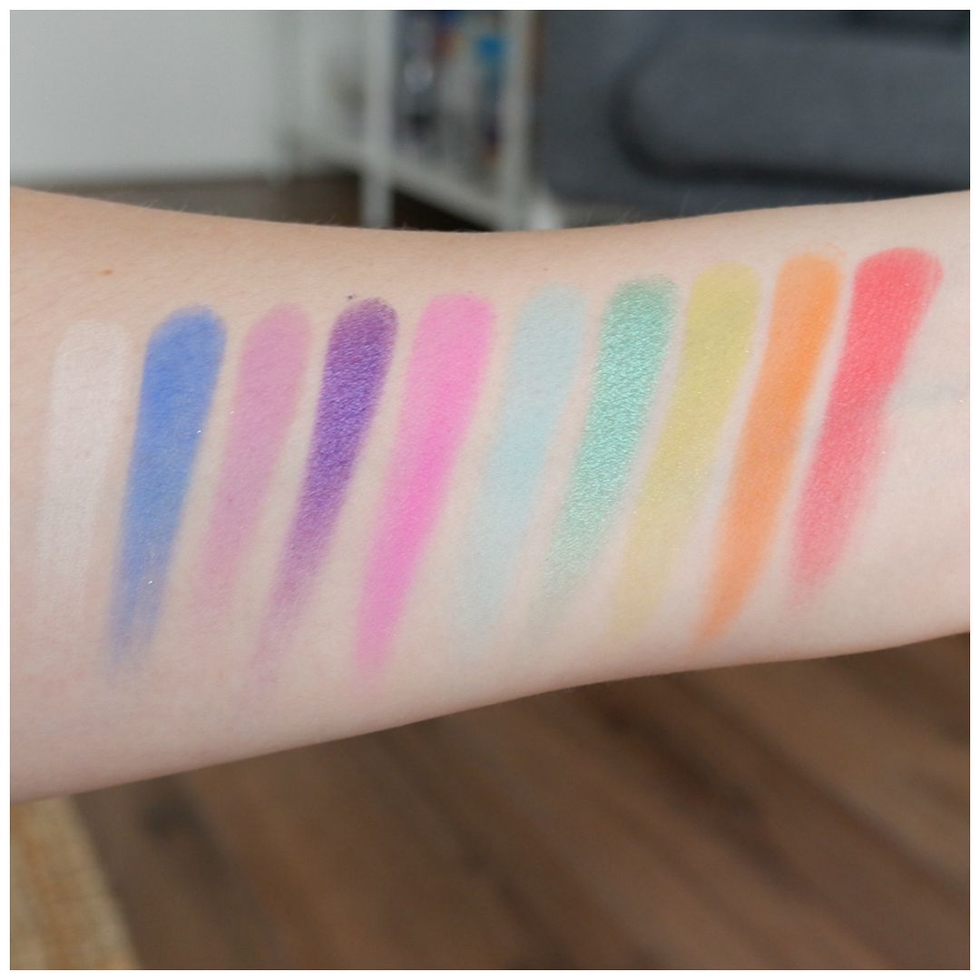 urban decay wired eyeshadow palette review swatch makeup look 3 looks 1 palette fair skin urban decay wired eyeshadow palette review swatch makeup look 3 looks 1 palette fair skin