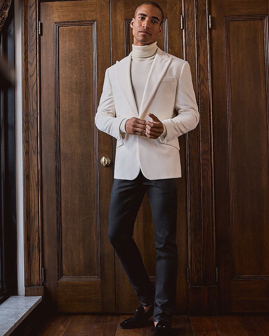 NEW EXPRESS $298 IVORY SLIM VELVET TUXEDO BLAZER JACKET SZ